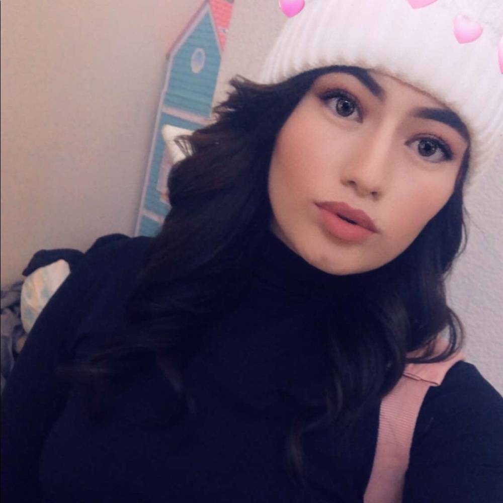 Meet your Posher, Magali